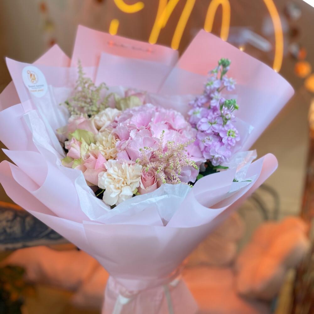 Букет рожевий з Гортензією